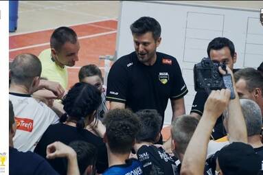 #LwiKibice weszli do gry - trening kibiców z trenerem Winiarskim | Trefl Gdańsk